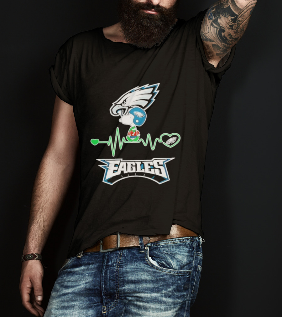 Snoopy Philadelphia Eagles Heartbeat Peanuts 2206 T-Shirt