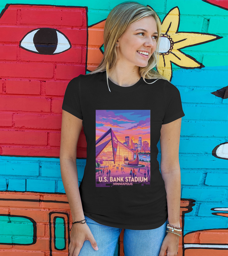 U.S. Bank Stadium Minneapolis Skyline Viking Boat Minnesota T-Shirt