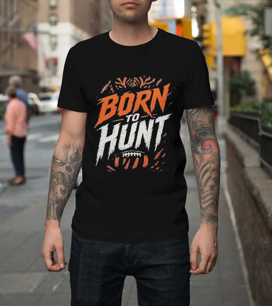 Born To Hunt Tiger Football Ball Print T-Shirt