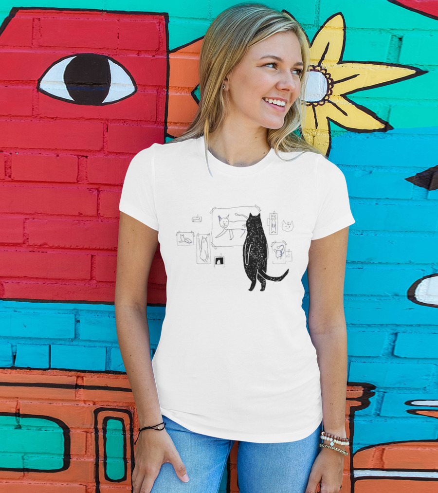 Black Cat Observing Doodle Drawings Of Cats T-Shirt