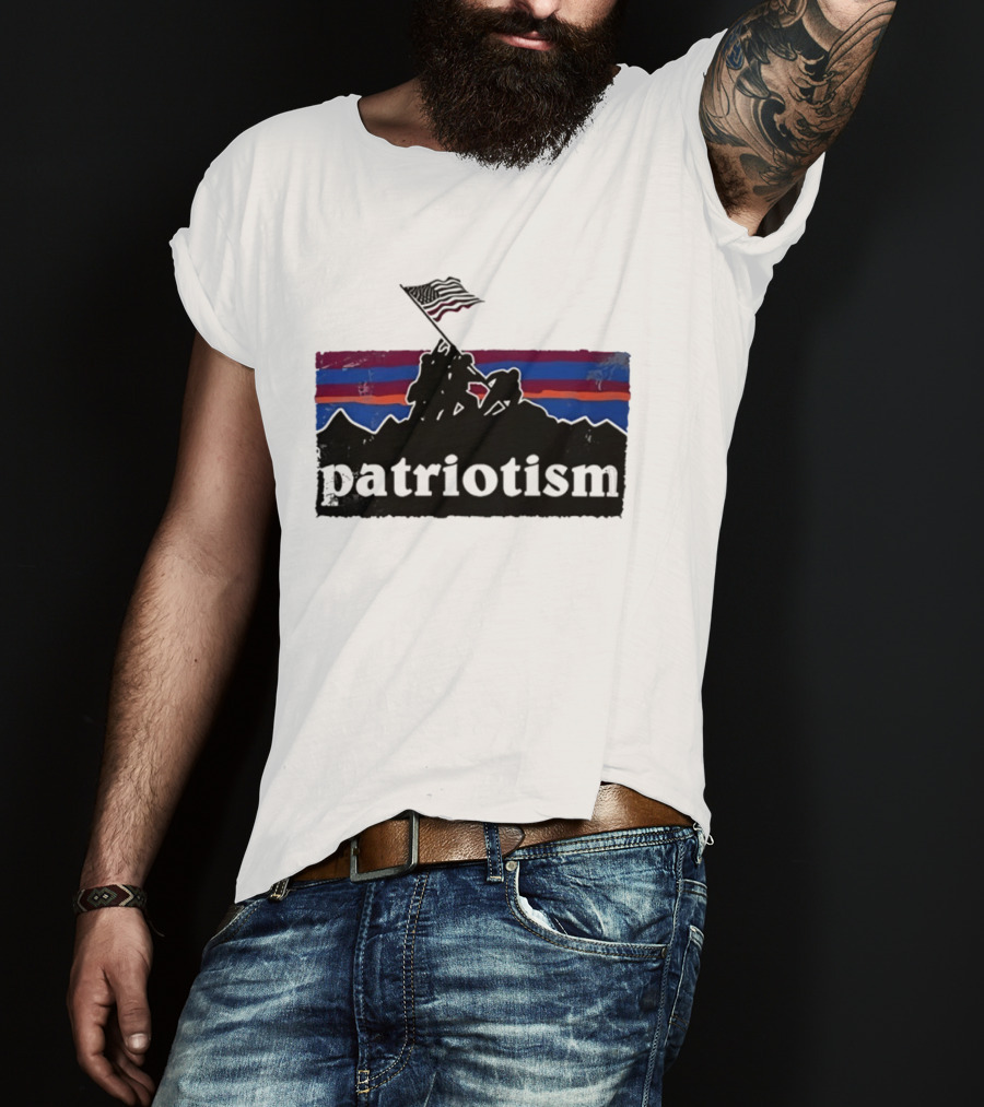 Patriotism Distressed Iwo Jima Flag Raising Retro Stripes T-Shirt