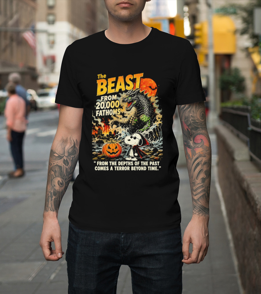 Snoopy And The Beast From 20000 Fathoms Halloween Pumpkin Terror T-Shirt