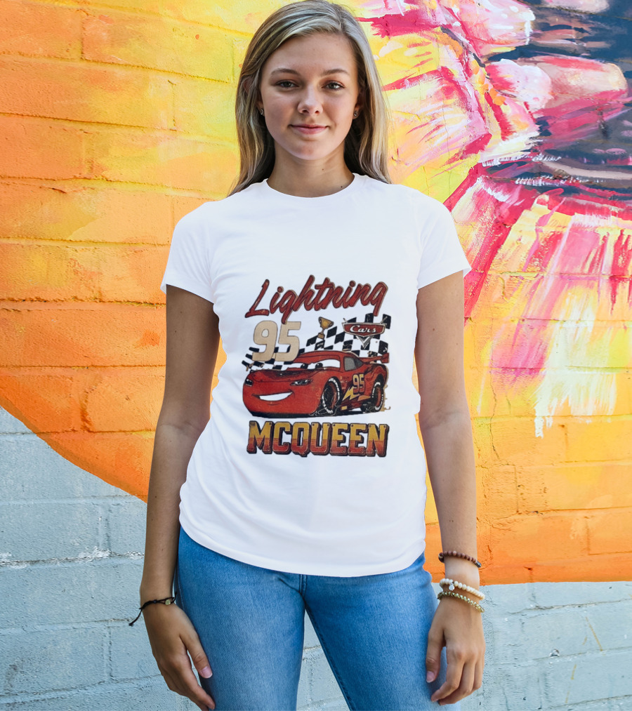 Lightning McQueen 95 Cars Trophy Checkered Flags Disney Pixar T-Shirt