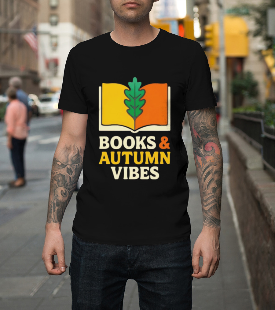 Books And Autumn Vibes Cozy Reading Season T-Shirt