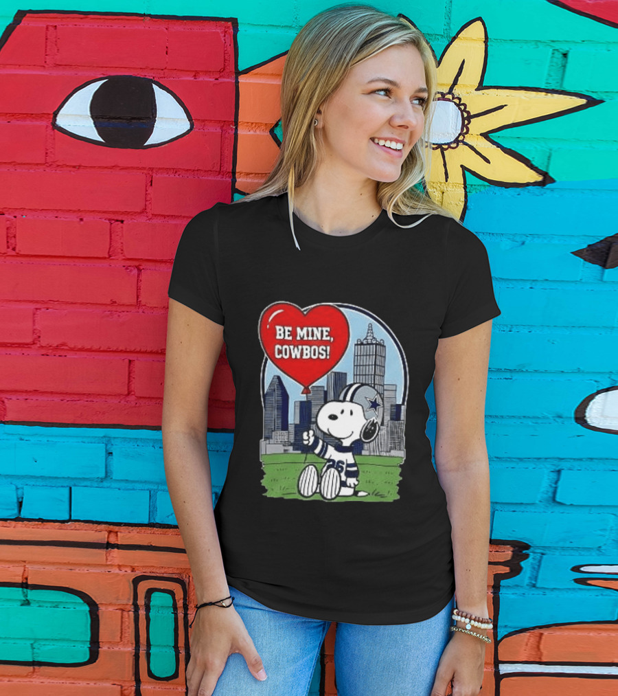 Dallas Cowboys Snoopy Be Mine Valentine 2026 Skyline T-Shirt