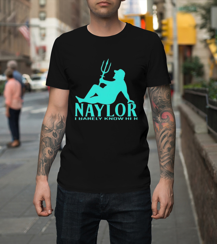 Naylor I Barely Know Her Mariners Trident Pose T-Shirt