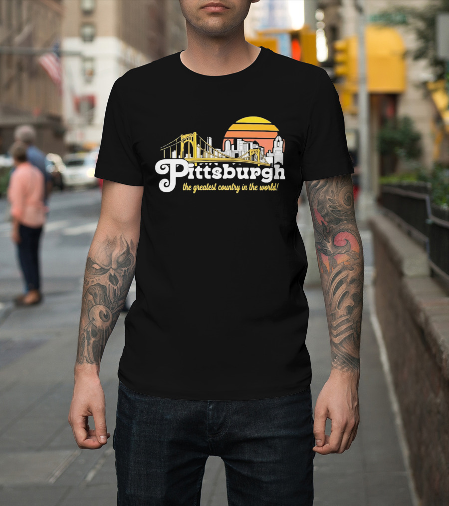 Pittsburgh Skyline With Bridge And Sunset The Greatest Country In The World T-Shirt