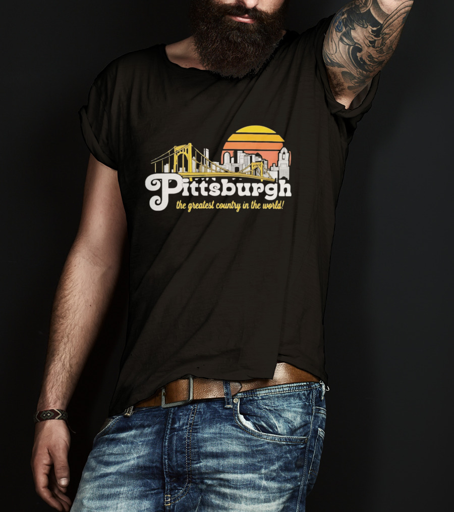 Pittsburgh Skyline With Bridge And Sunset The Greatest Country In The World T-Shirt