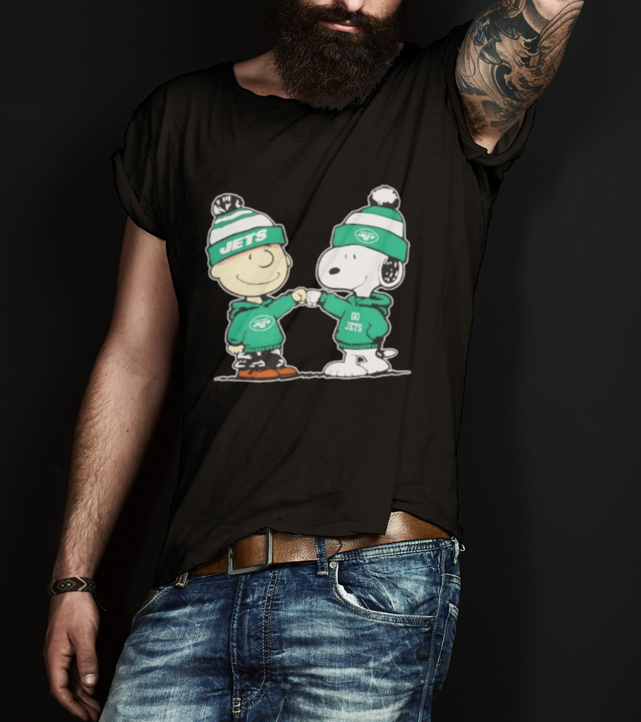 Original Peanuts Charlie Brown Snoopy New York Jets Fist Bump Go Jets Football T-Shirt