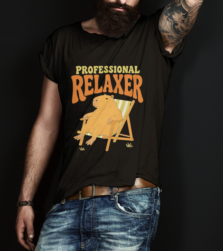 Professional Relaxer Capybara Sitting In Beach Chair T-Shirt