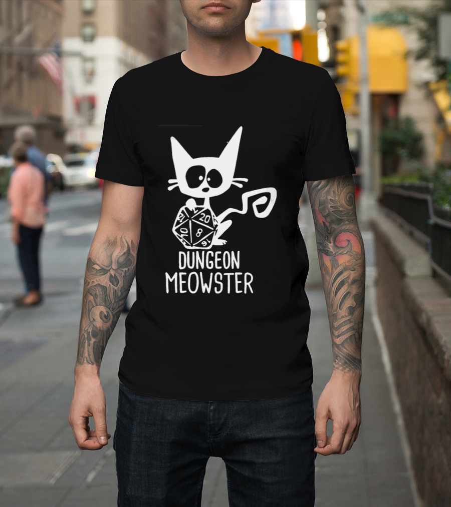 Dungeon Meowster Cat Holding D20 Dice Dungeons And Dragons T-Shirt