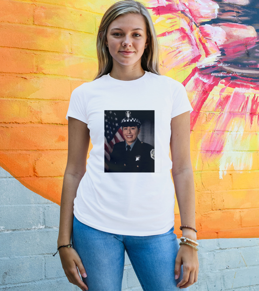 Never Forget Chicago Police Department Ella French Memorial Officer T-Shirt