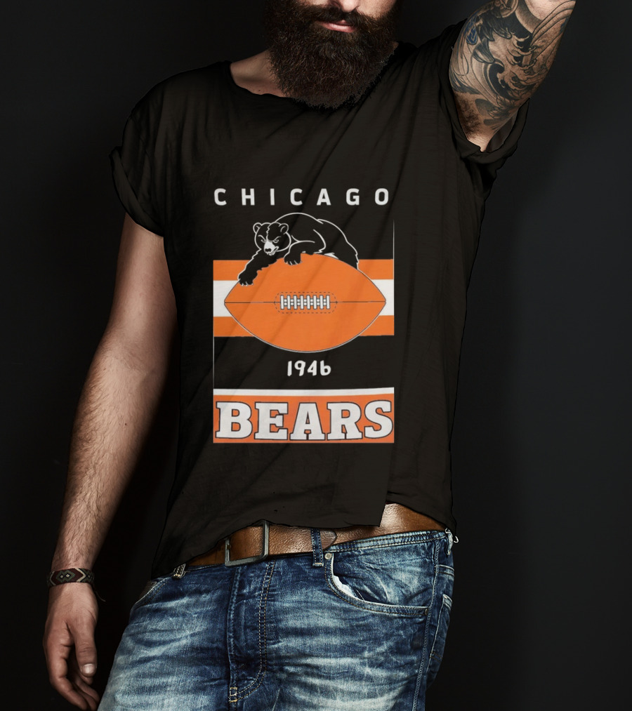 Chicago Bears 1946 Football Vintage Team History T-Shirt