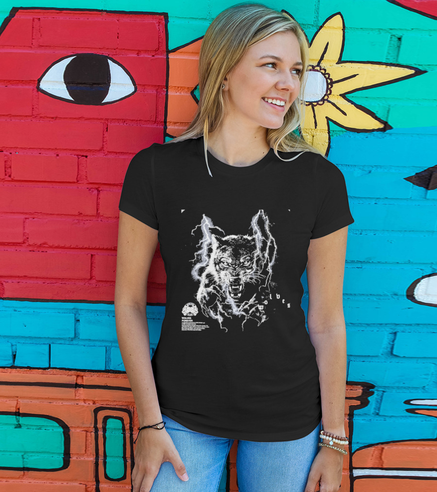 Darcsport Wolves Club Electric Lightning Wolf T-Shirt