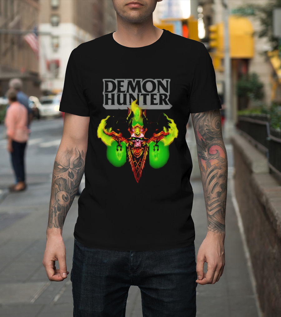 Demon Hunter Skull World Of Warcraft Emblem With Green Flame Accents T-Shirt