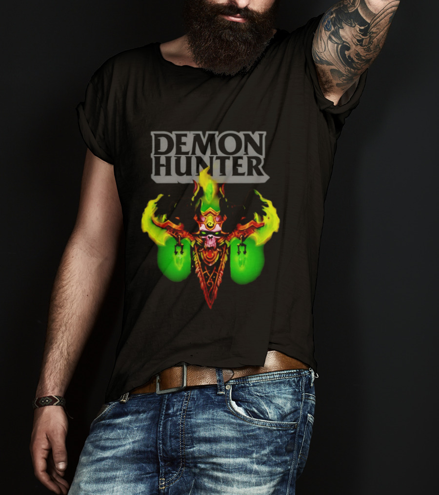 Demon Hunter Skull World Of Warcraft Emblem With Green Flame Accents T-Shirt