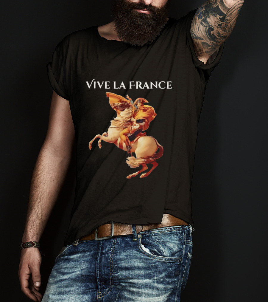 Vive La France Napoleon Bonaparte Riding Horse Iconic French History T-Shirt
