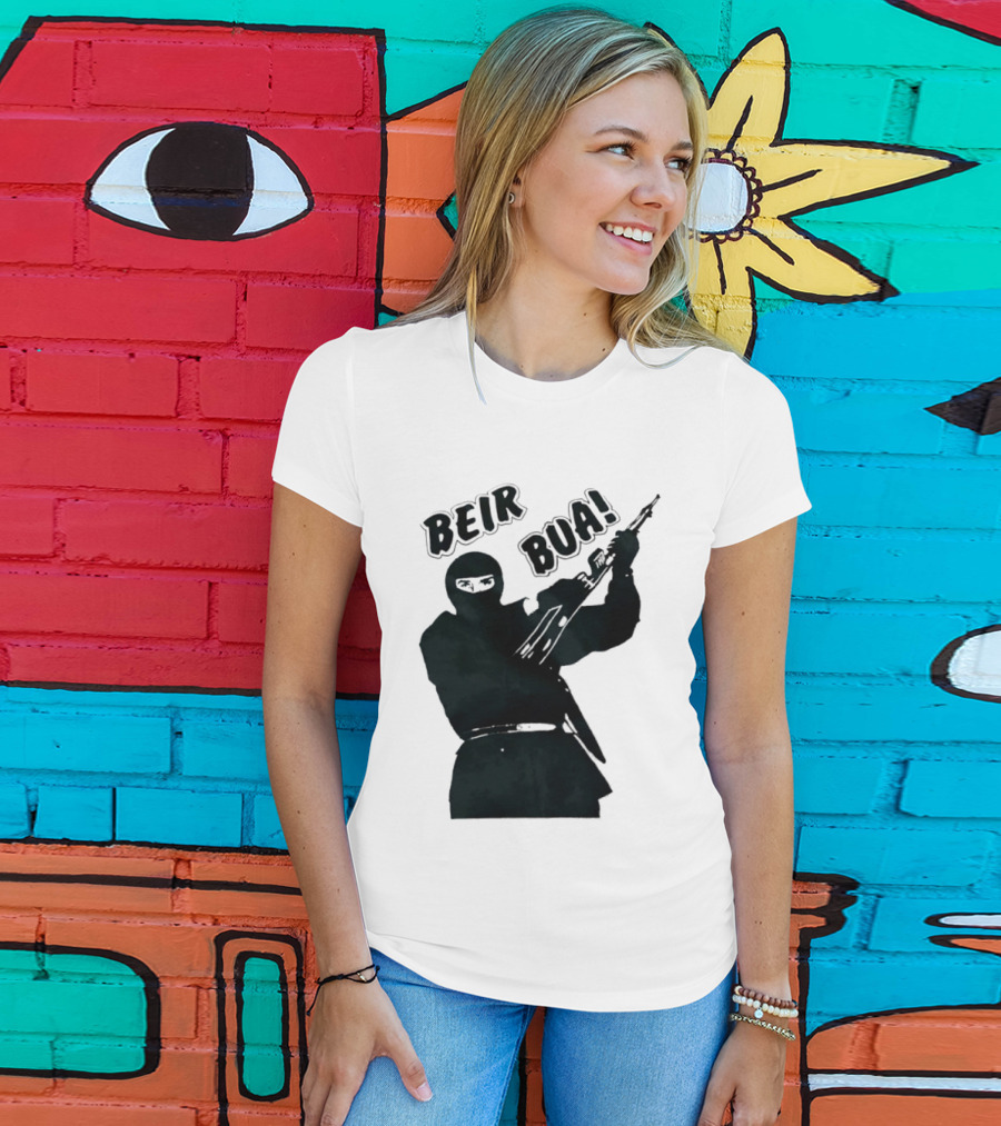 Beir Bua Irish Republican Ireland Gaelic Armed Figure T-Shirt
