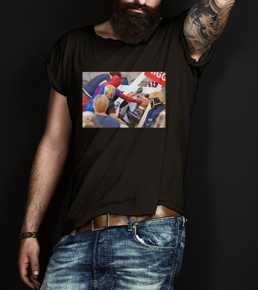 Spider Man Confrontation With Agent Superhero T-Shirt
