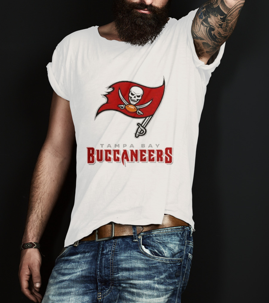Tampa Bay Buccaneers Season Opener Skull Flag T-Shirt