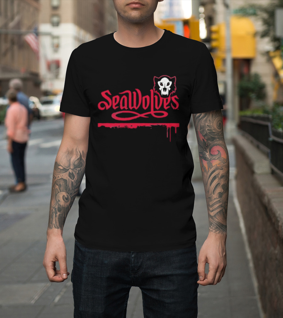 SeaWolves Skull Distressed Hockey Team Fan T-Shirt