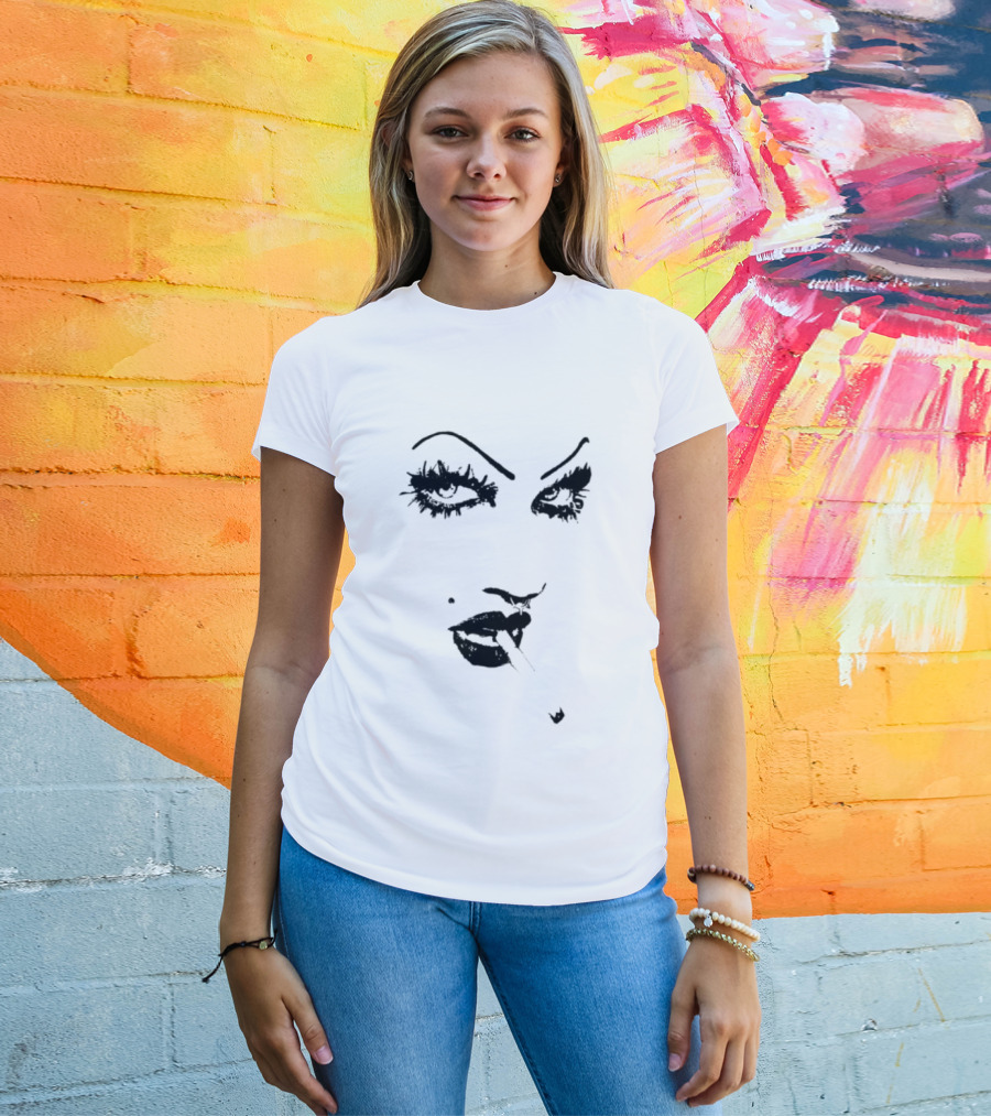 6Arelyhuman Store Digital Dancer Bold Face Card T-Shirt