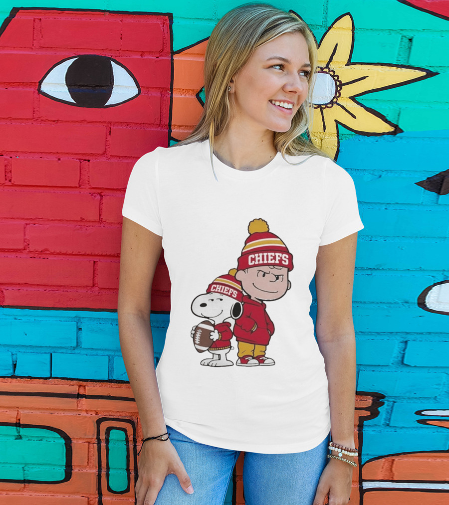 Snoopy And Charlie Brown Chiefs Football Fans Kansas City Chiefs T-Shirt
