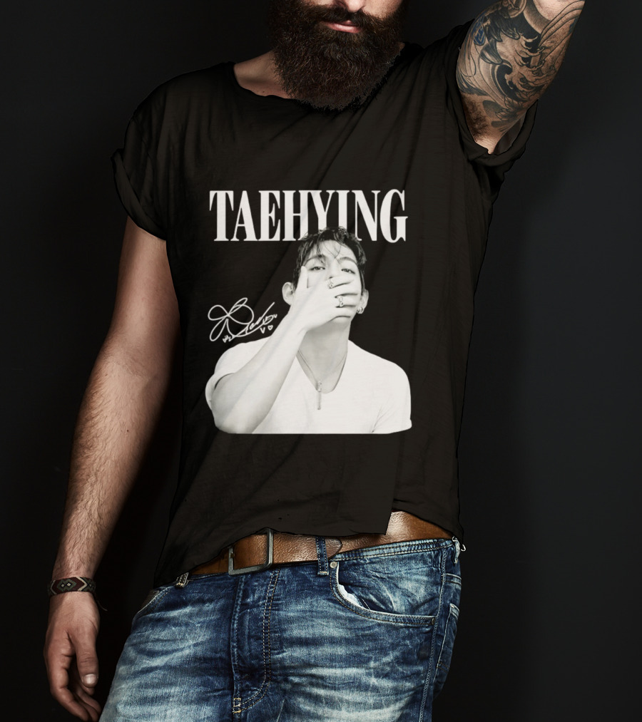 TAEHYUNG BTS V K Pop Fashion Style Signature T-Shirt