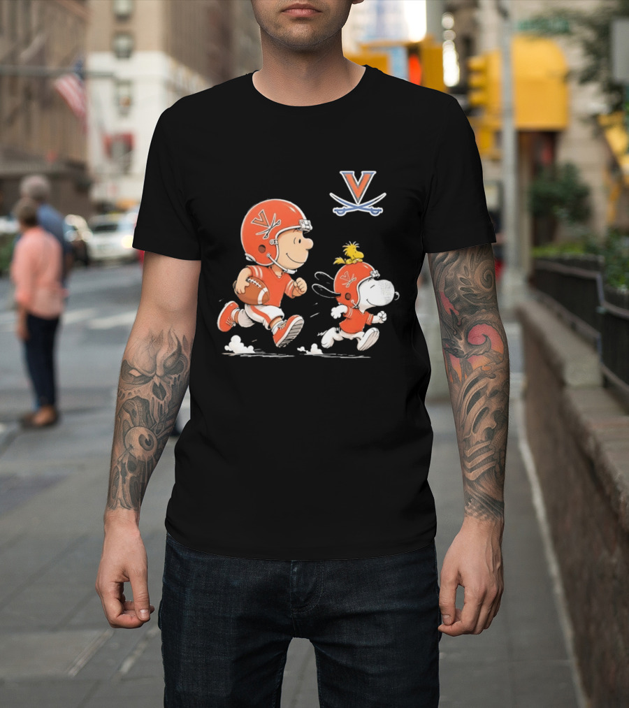 Charlie Brown Snoopy Woodstock Virginia Cavaliers Football Fun T-Shirt