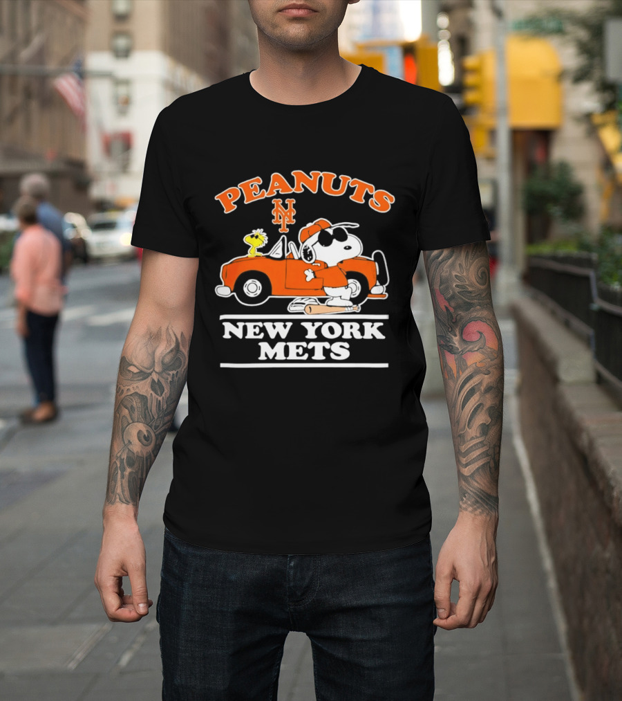 Peanuts Snoopy Woodstock New York Mets MLB Fan Gear T-Shirt