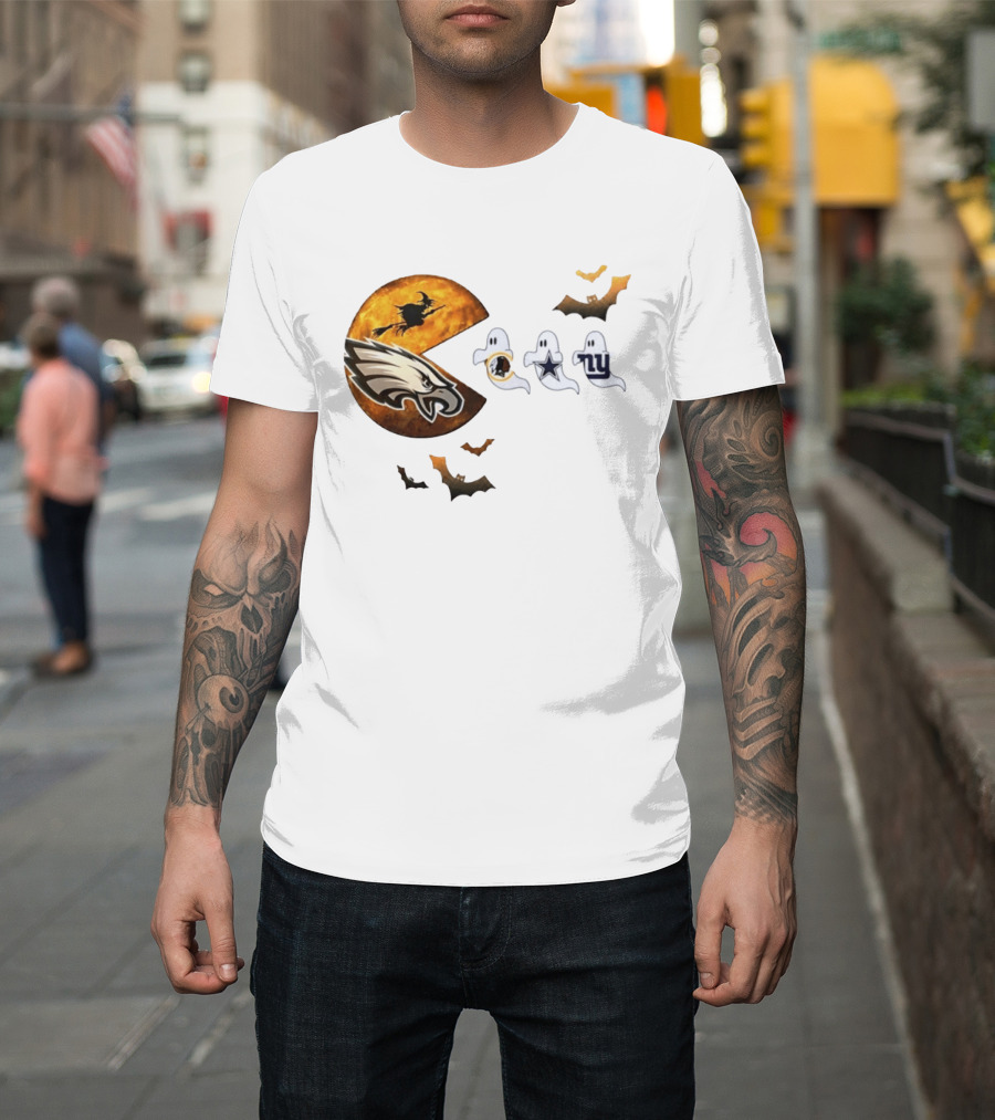 Philadelphia Eagles Pac Man Halloween Washington Commanders Cowboys Giants Ghosts T-Shirt