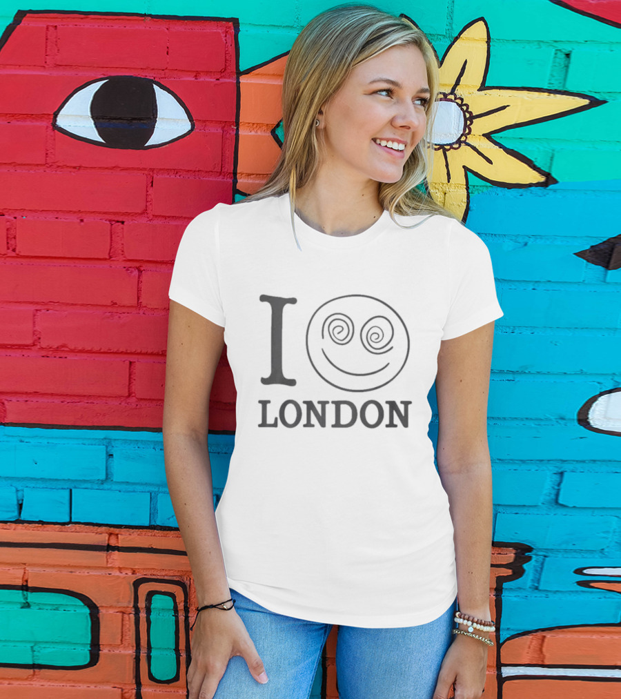I Love London Whimsical Smile Icon 2026 T-Shirt