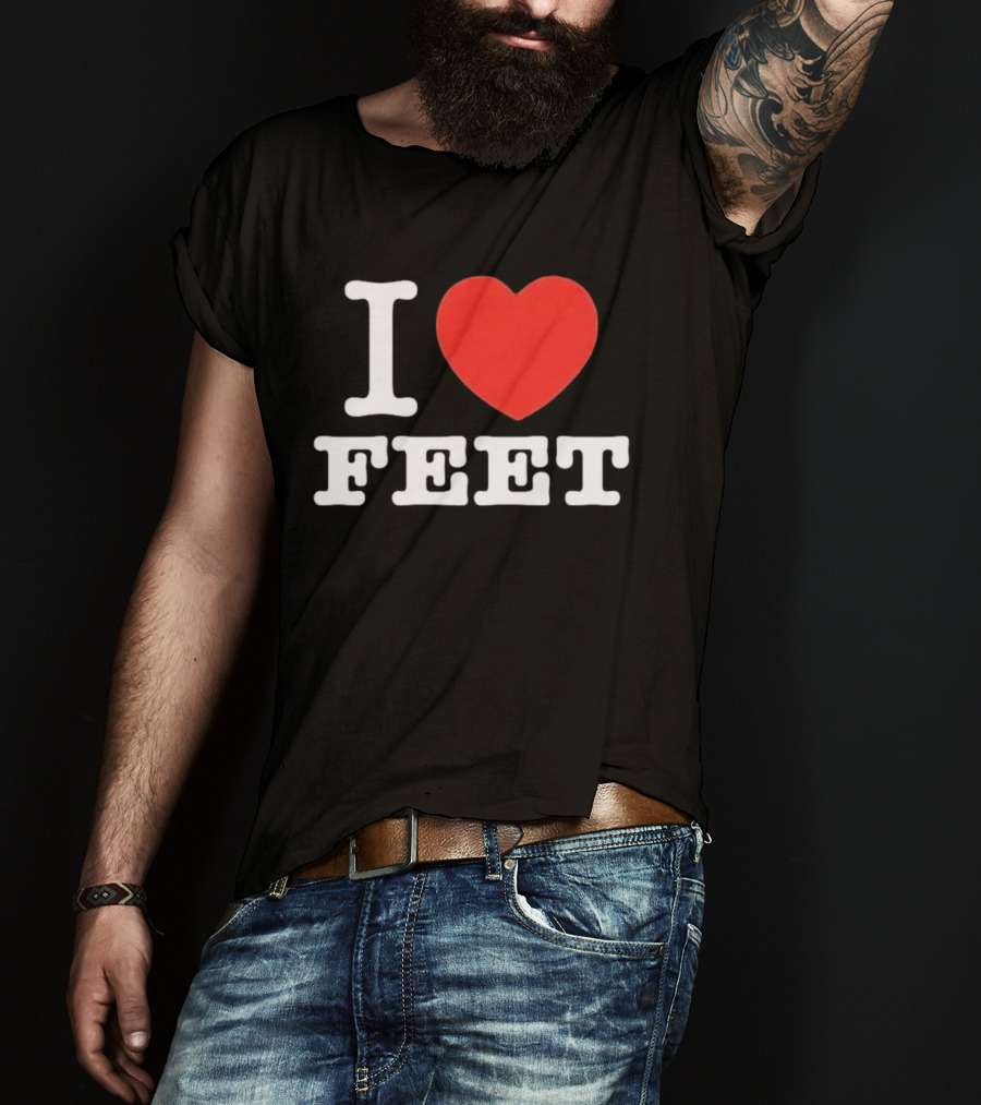 I Love Feet Humor Red Heart Foot Fetish Fun T-Shirt
