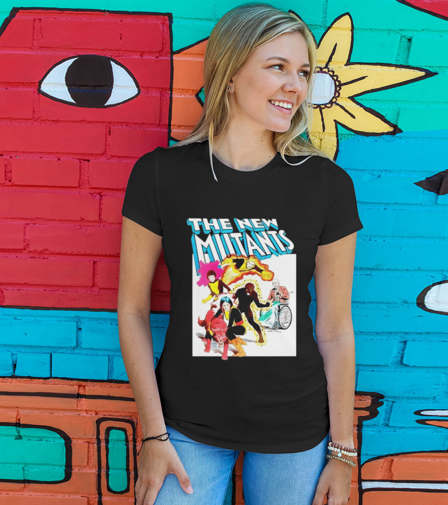 The New Mutants Marvel Comic Book Cover Featuring Iconic Characters T-Shirt