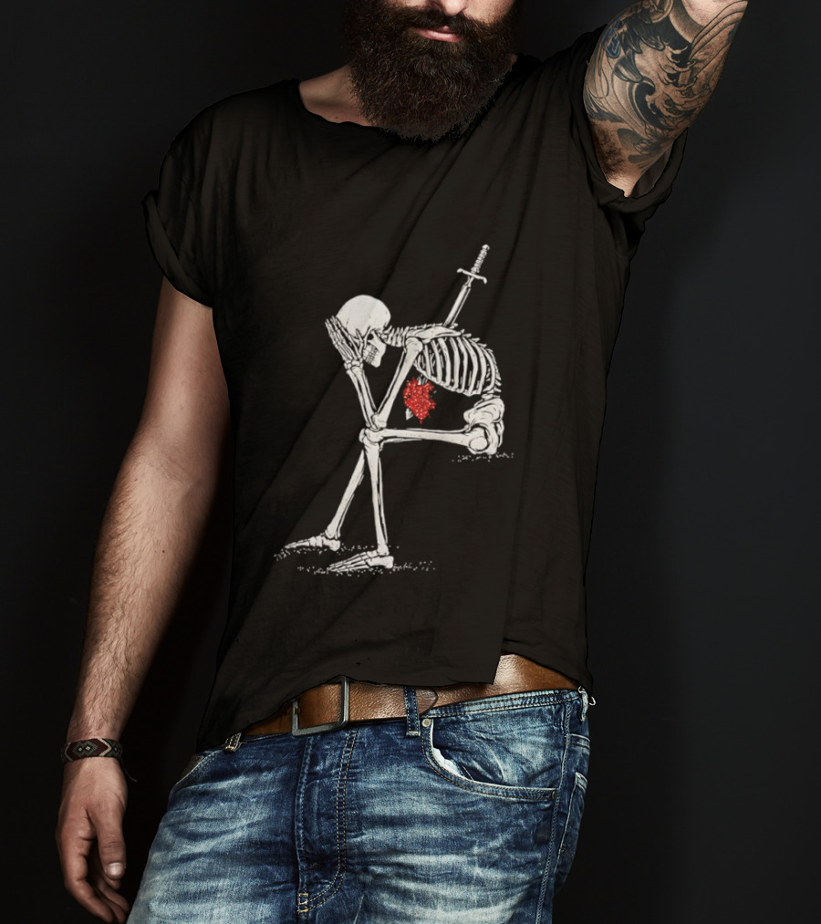 Sad Skeleton With Sword And Bleeding Heart Drawing T-Shirt