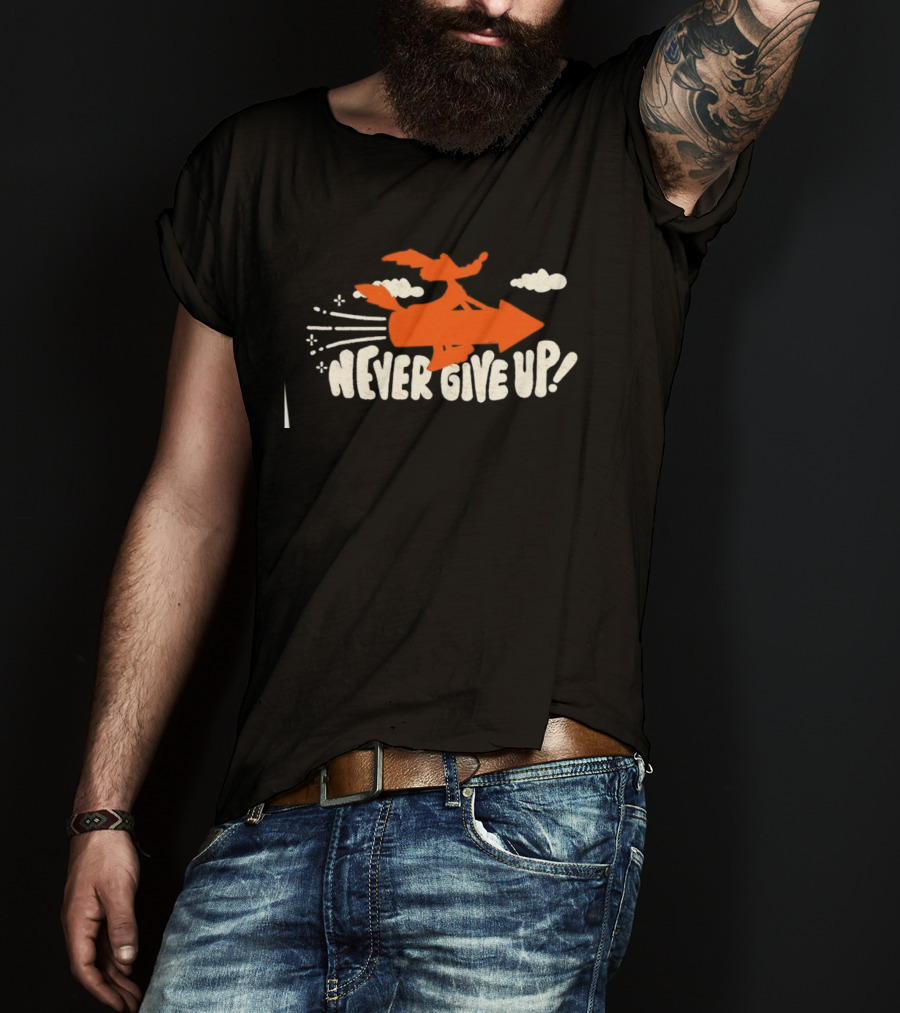 Wile E Coyote Never Give Up Looney Tunes Rocket Humor T-Shirt