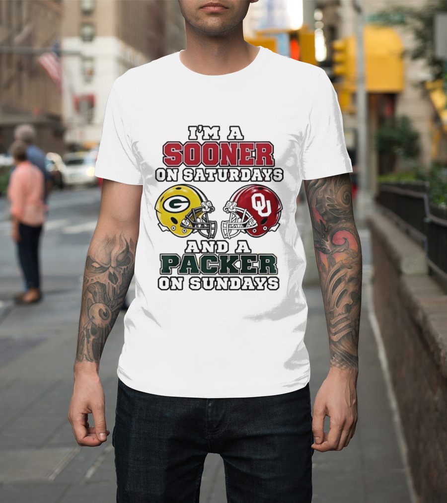 I'm A Sooner On Saturdays And A Packer On Sundays Football Fan Helmets T-Shirt