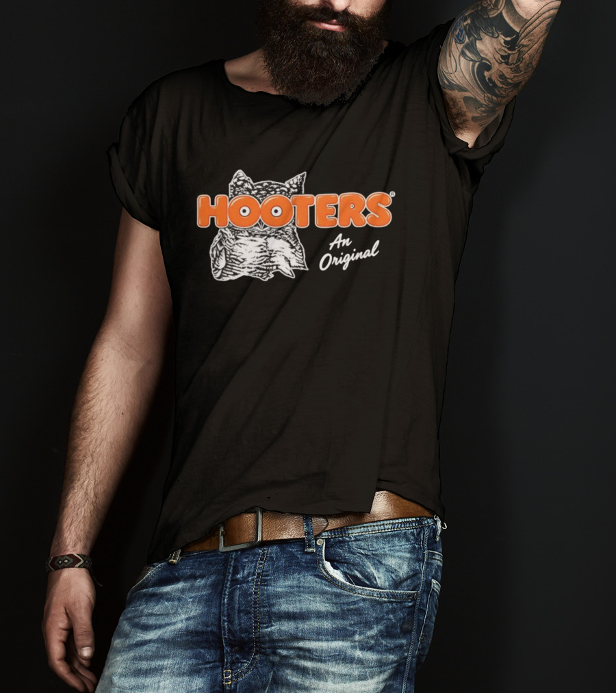 Hooters Owl An Original Restaurant Brand T-Shirt