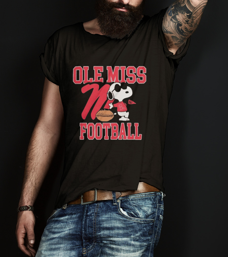 Ole Miss Football Snoopy Hotty Toddy Peanuts T-Shirt