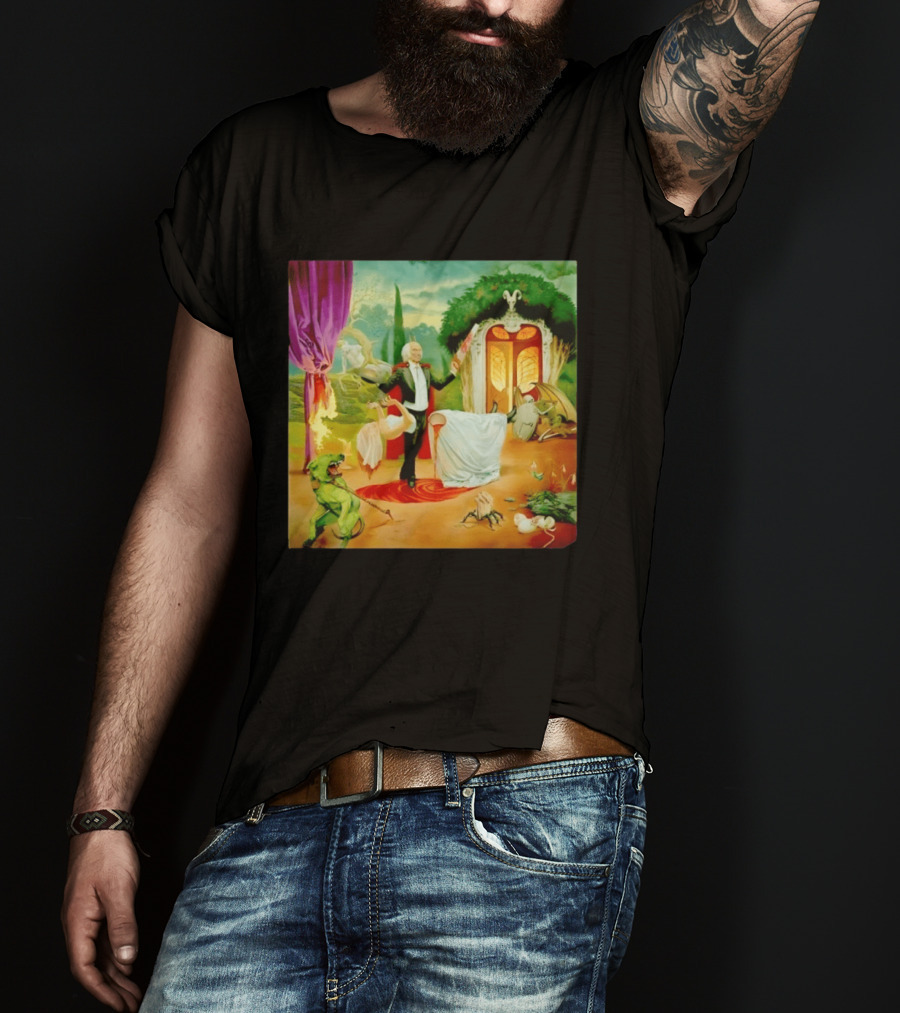 Surreal Magician Gothic Horror Sawing Woman In Half Fantasy Scene T-Shirt