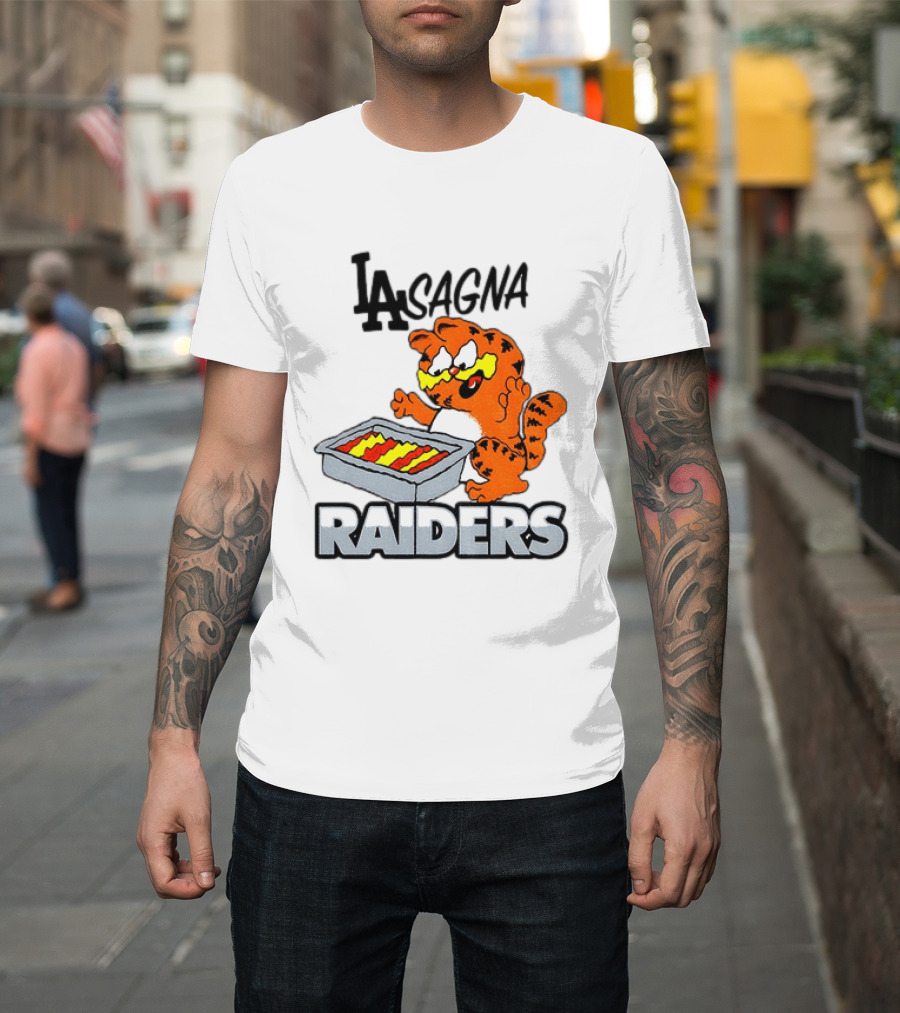 LA Lasagna Raiders Orange Cat Eating Lasagna Sports Rivalry T-Shirt