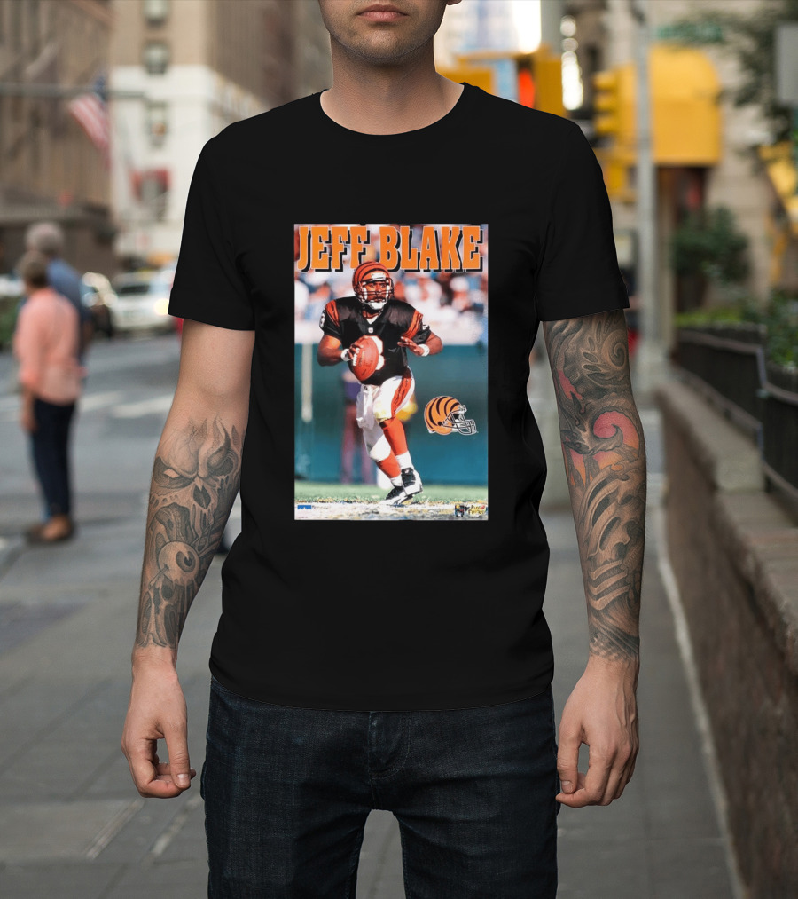 Cincinnati Bengals Jeff Blake Quarterback Action NFL Football T-Shirt