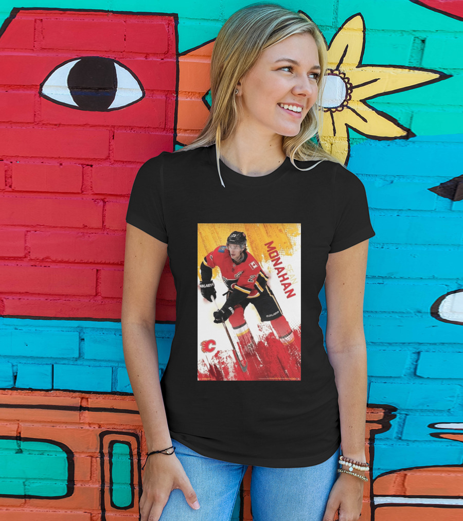 Sean Monahan Calgary Flames NHL Hockey Action T-Shirt