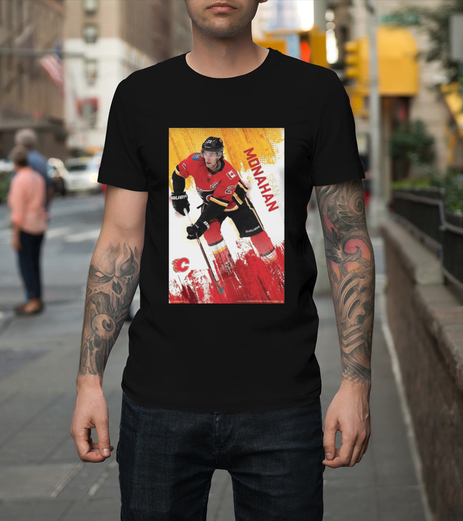 Sean Monahan Calgary Flames NHL Hockey Action T-Shirt