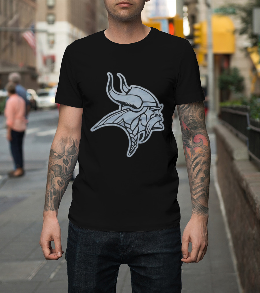 Minnesota Vikings Black Football Viking Helmet T-Shirt