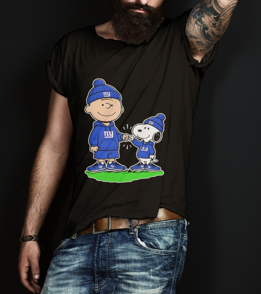 Snoopy And Charlie Brown NY Giants NFL Collaboration T-Shirt