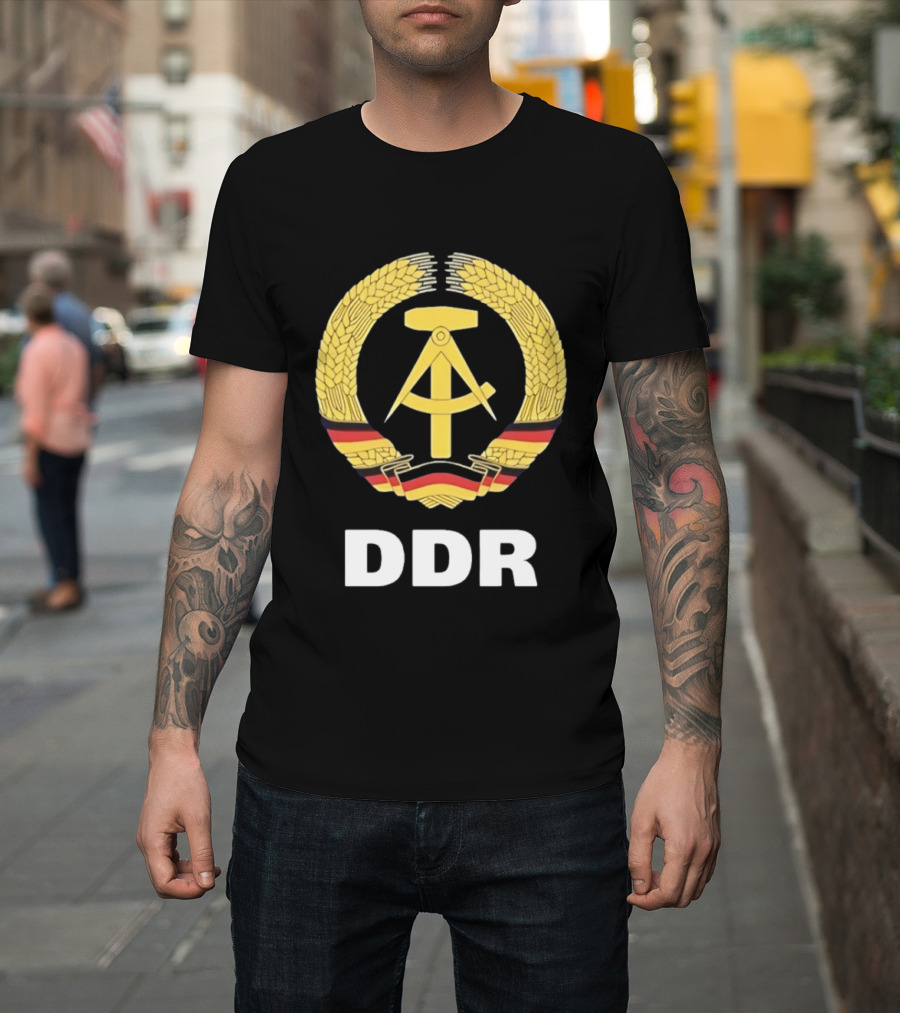 DDR German Democratic Republic Emblem East Germany T-Shirt