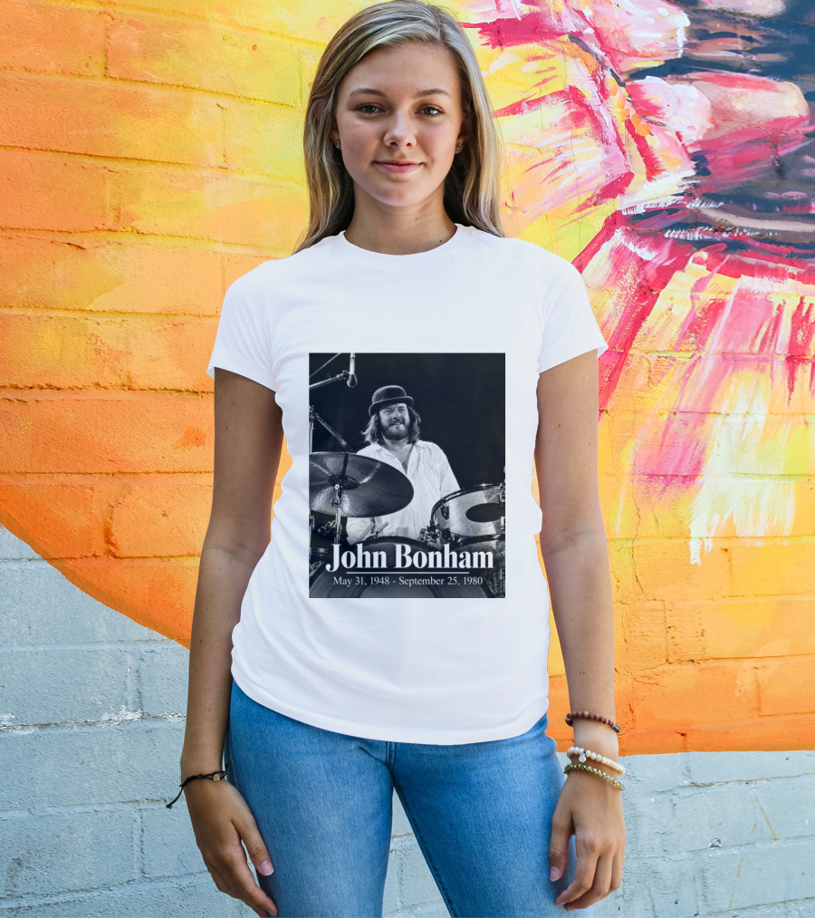 John Bonham May 31 1948 September 25 1980 Drummer Tribute Black And White Photo T-Shirt