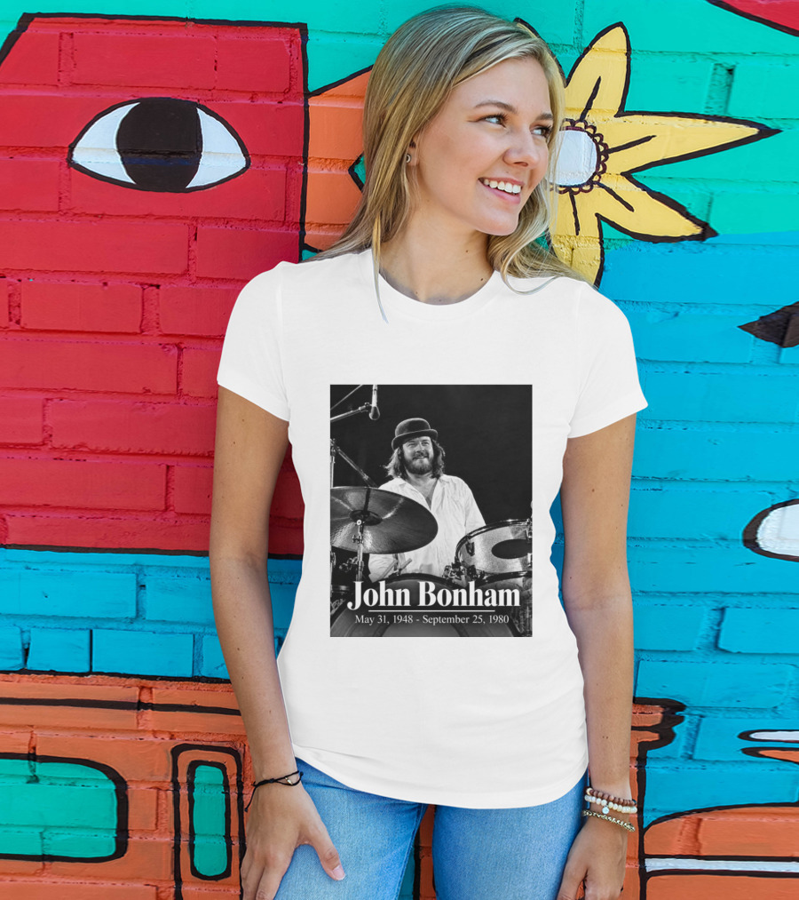 John Bonham May 31 1948 September 25 1980 Drummer Tribute Black And White Photo T-Shirt
