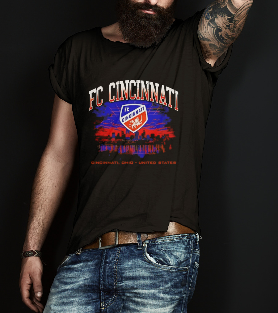 FC Cincinnati Skyline Cincinnati Ohio United States T-Shirt